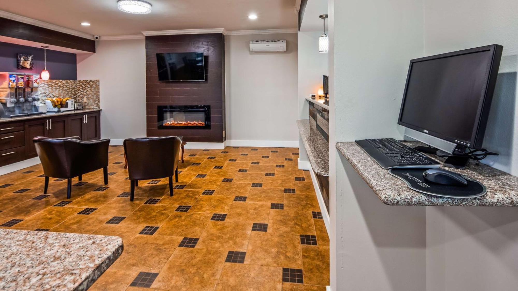 Surestay Hotel By Best Western Terrell Buitenkant foto