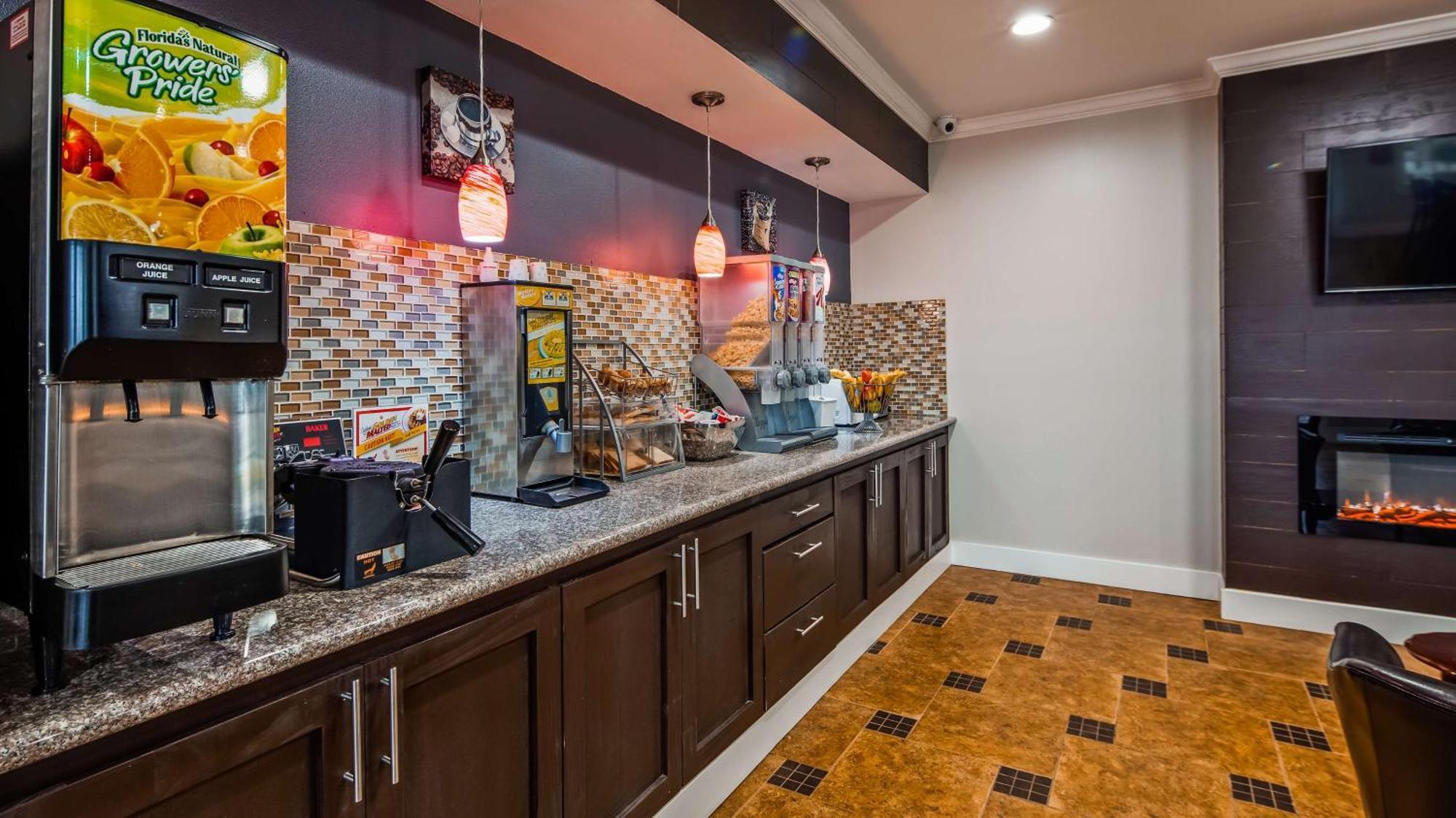 Surestay Hotel By Best Western Terrell Buitenkant foto